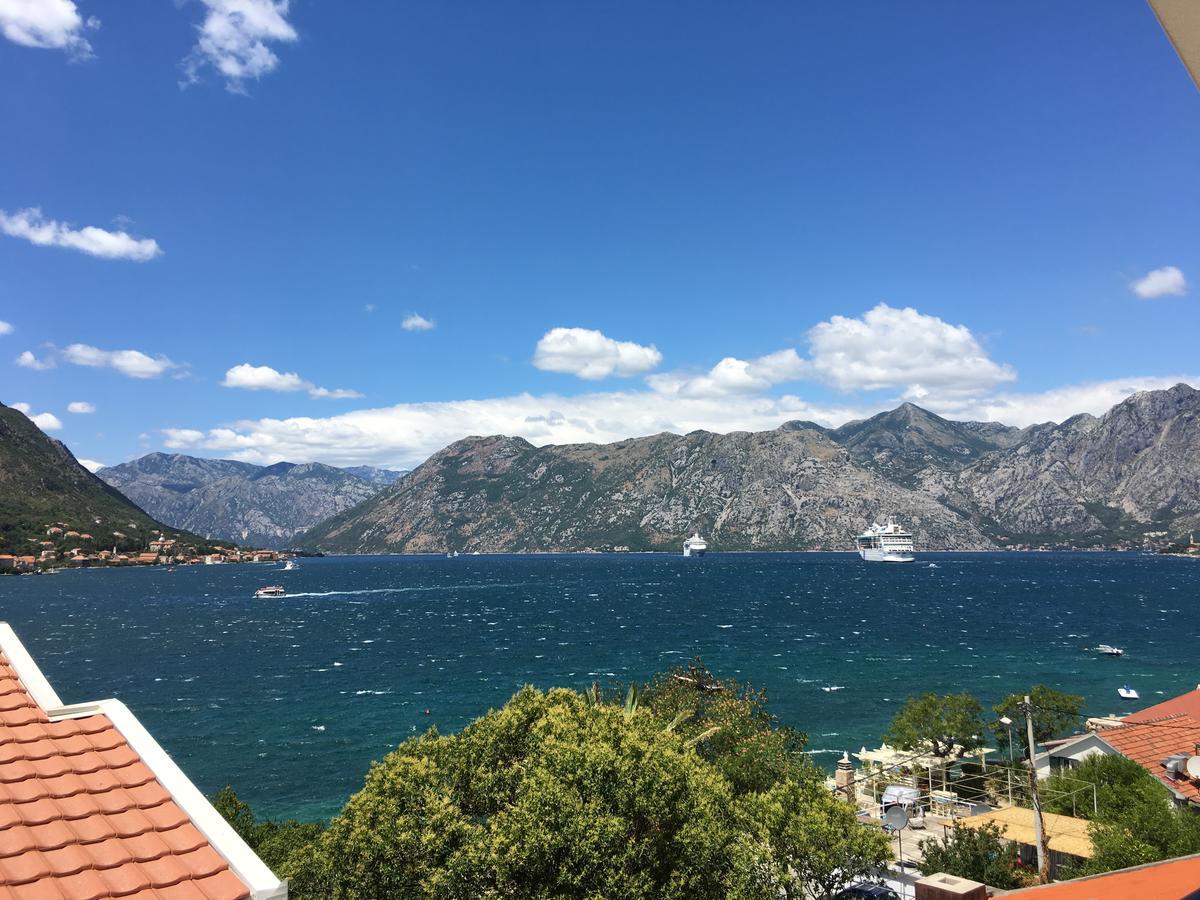 Appartamento Melodia del Mare Cattaro Esterno foto