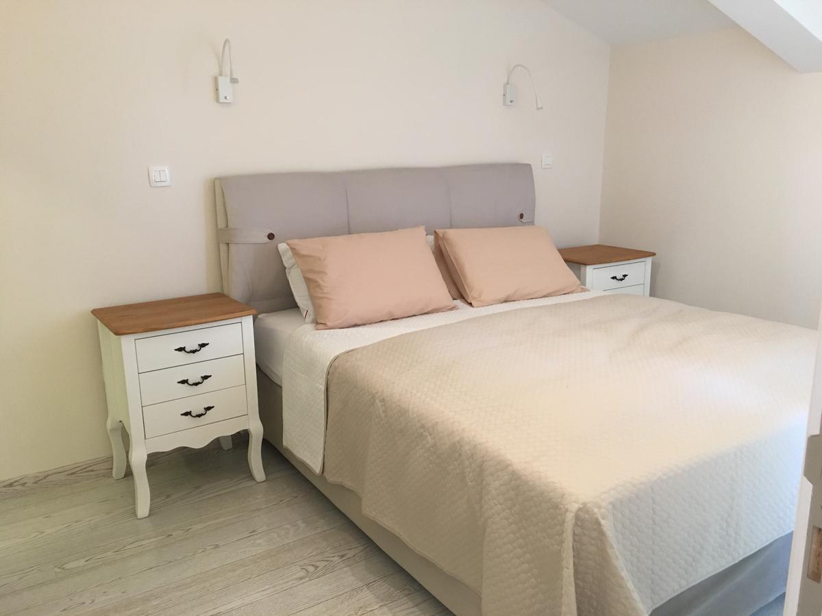 Appartamento Melodia del Mare Cattaro Esterno foto