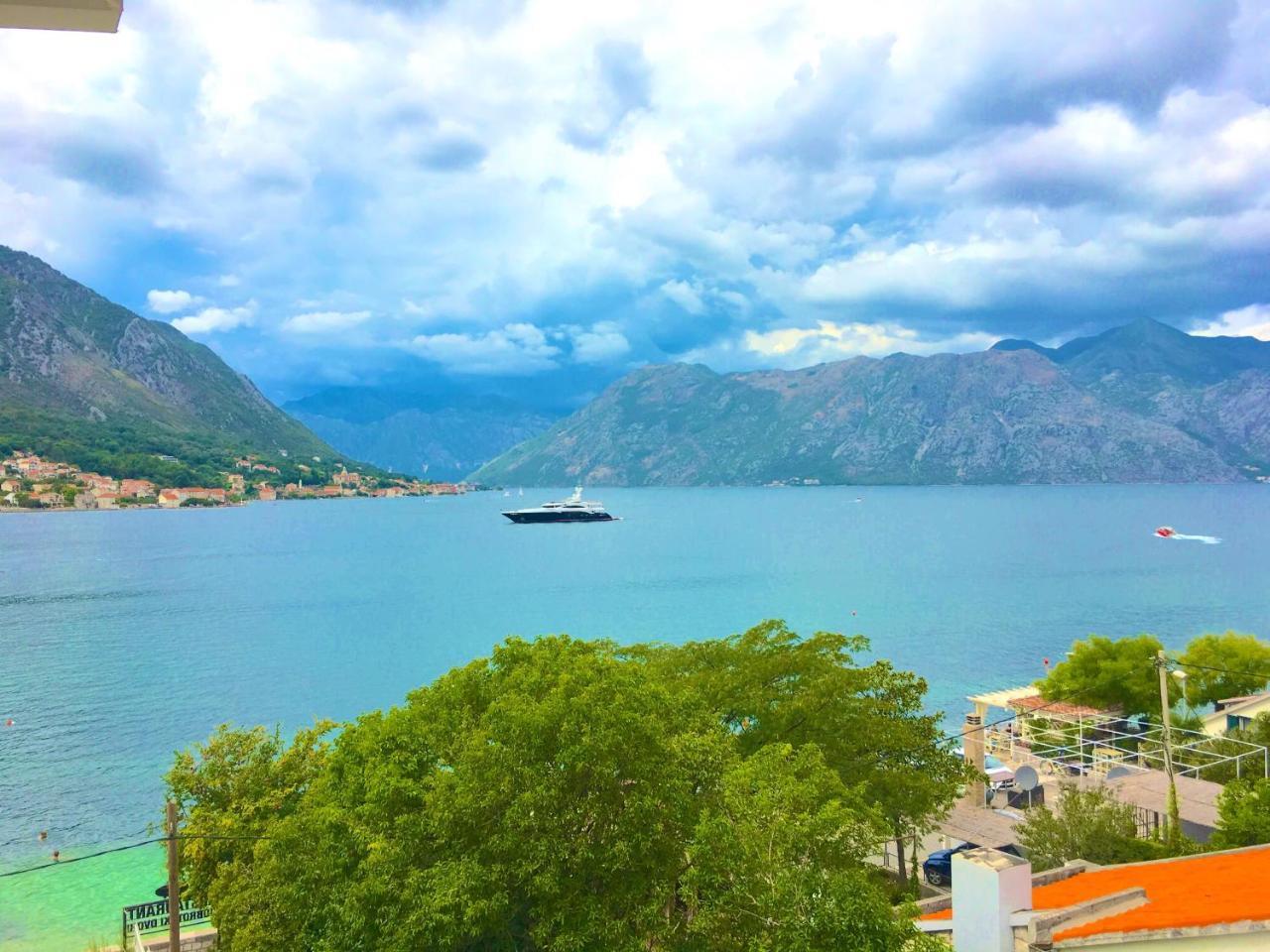Appartamento Melodia del Mare Cattaro Esterno foto