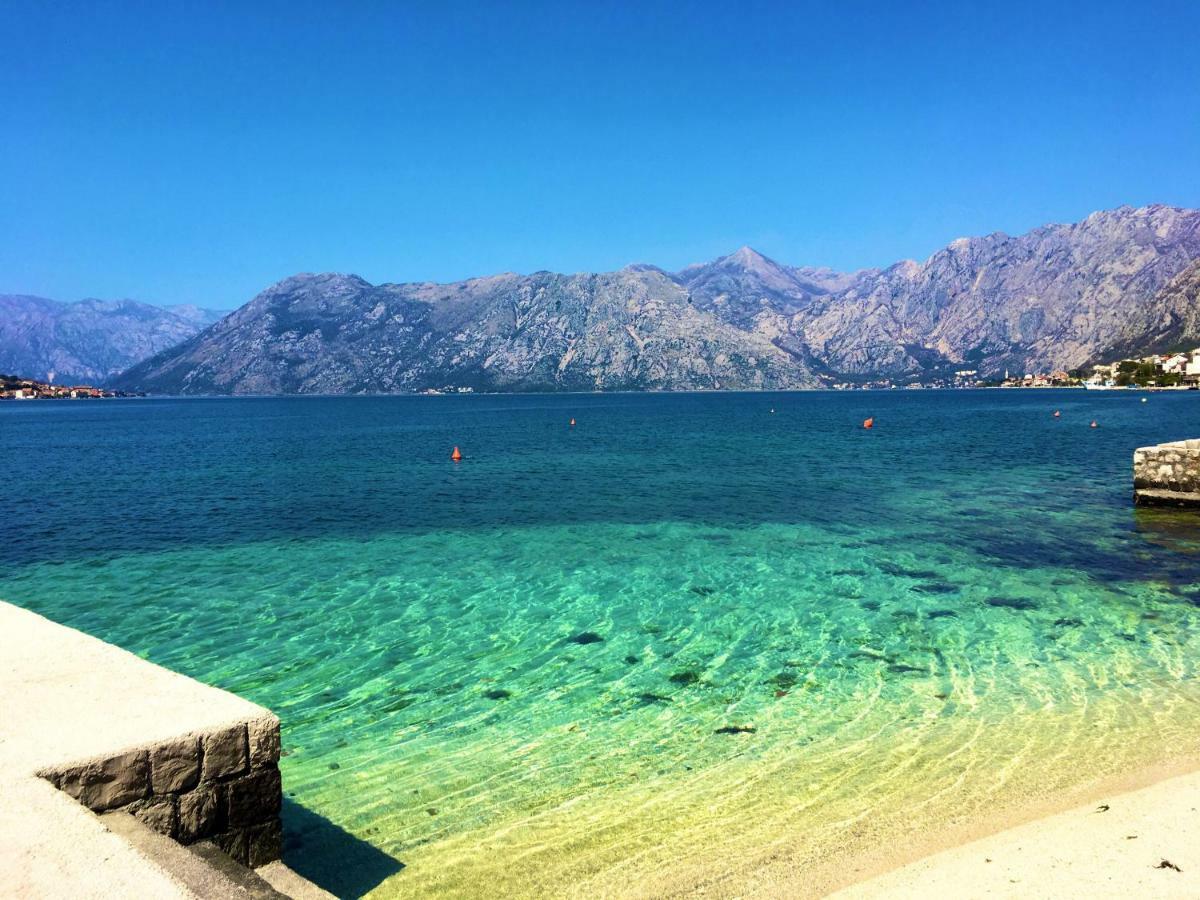 Appartamento Melodia del Mare Cattaro Esterno foto